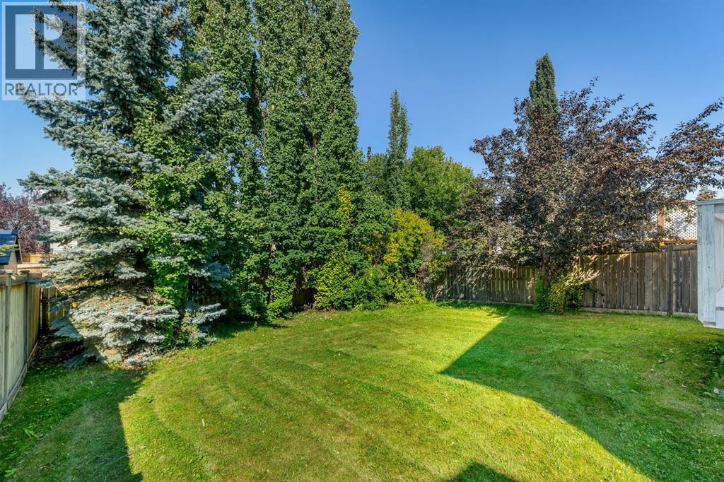 Single Family House for Sale in  Hidden Ranch Place Hidden Valley Calgary 