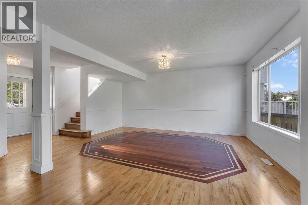 Single Family House for Sale in  Hidden Ranch Place Hidden Valley Calgary 