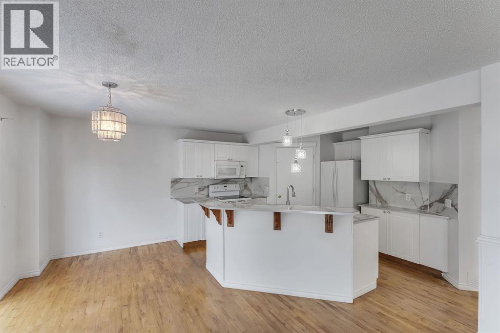 Single Family House for Sale in  Hidden Ranch Place Hidden Valley Calgary 