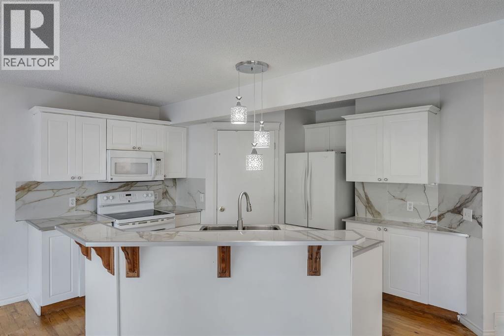 Single Family House for Sale in  Hidden Ranch Place Hidden Valley Calgary 