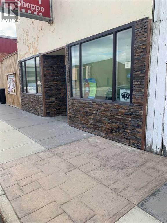 Photo 2 of 5016 50 Street, Provost AB