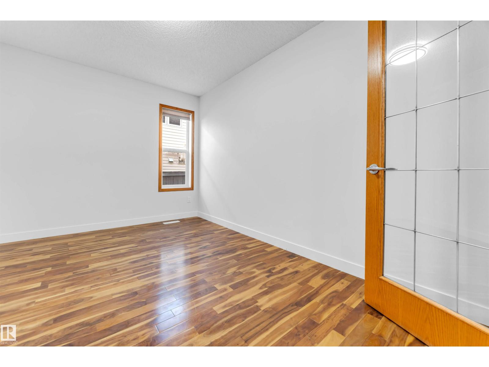 Photo 27 of 10621 175 A Av Nw, Edmonton AB
