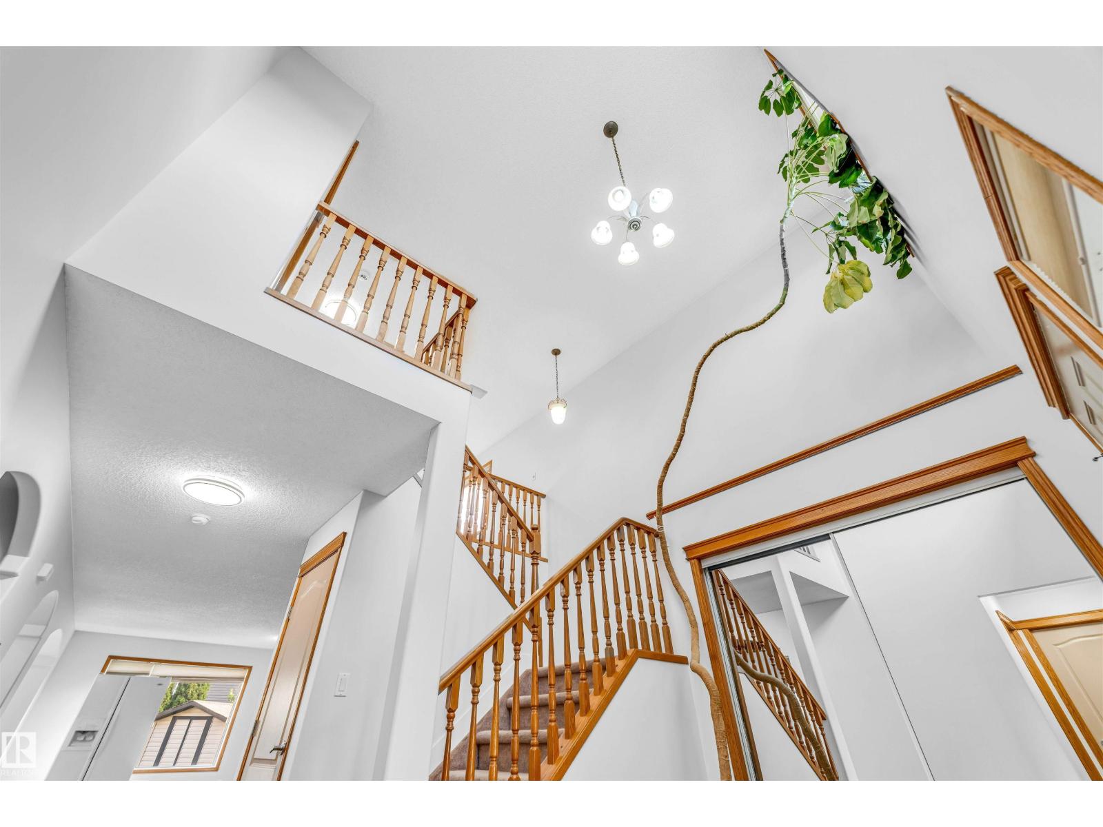 Photo 52 of 10621 175 A Av Nw, Edmonton AB