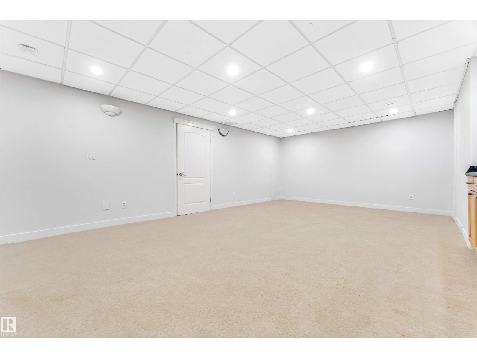 Photo 57 of 10621 175 A Av Nw, Edmonton AB