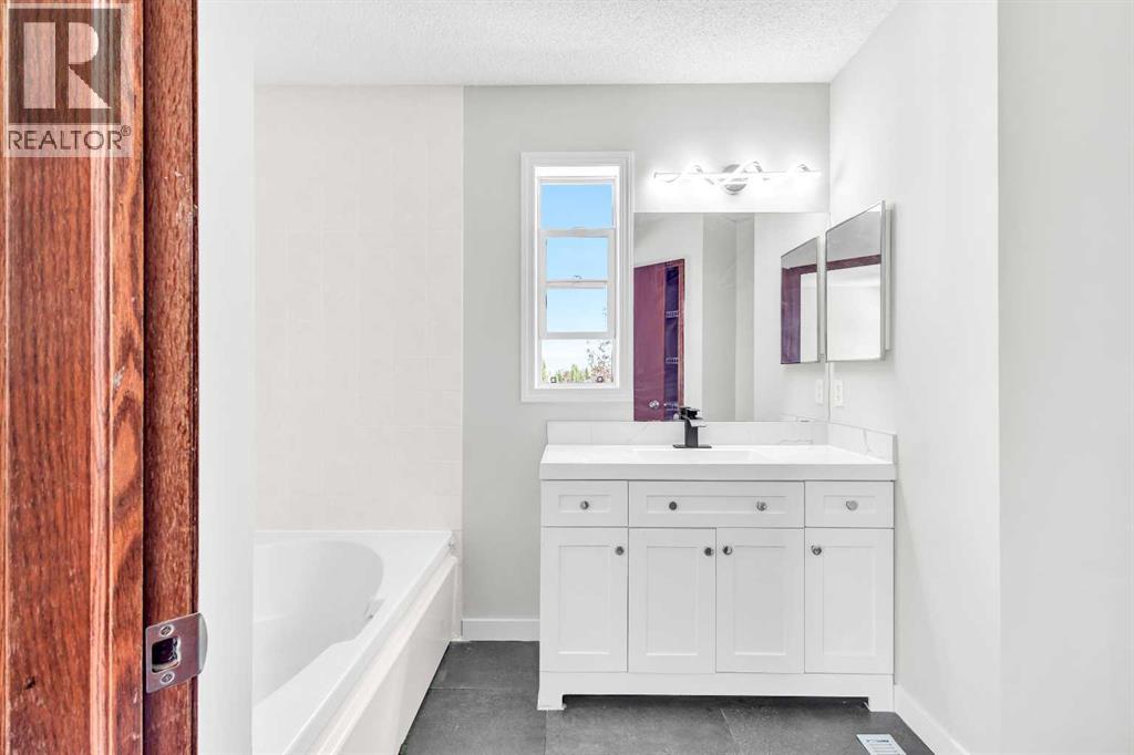 Single Family House for Sale in  Citadel Peak Circle NW Citadel Calgary 