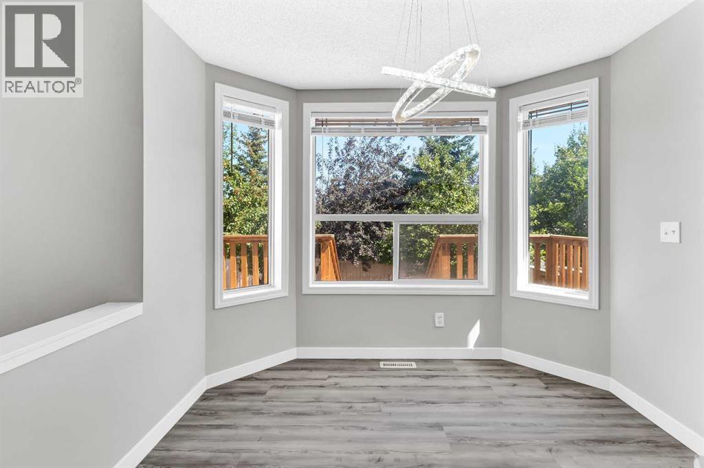 Single Family House for Sale in  Citadel Peak Circle NW Citadel Calgary 
