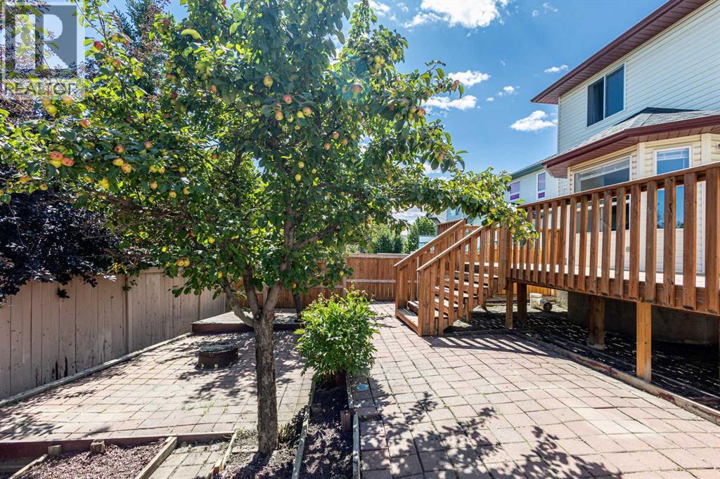 Single Family House for Sale in  Citadel Peak Circle NW Citadel Calgary 