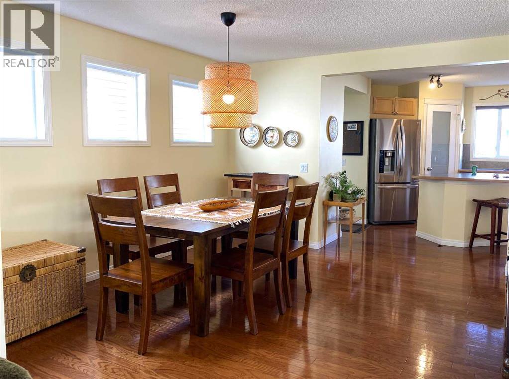 Photo 11 of 90 Tuscany Springs Heights Nw, Calgary AB