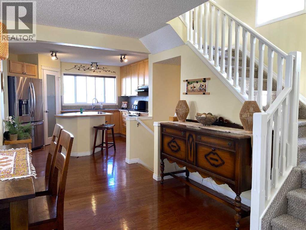Photo 10 of 90 Tuscany Springs Heights Nw, Calgary AB