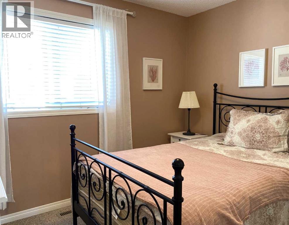 Photo 26 of 90 Tuscany Springs Heights Nw, Calgary AB