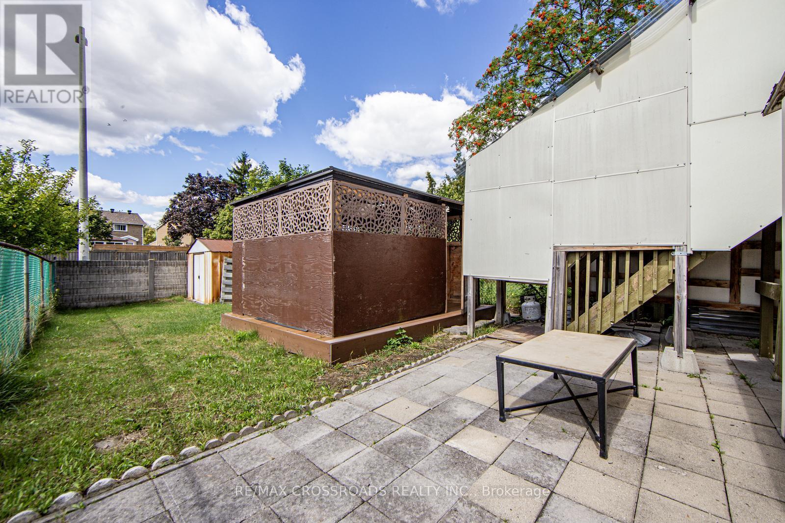 Photo 28 of 113 Bedale Crescent, Markham ON