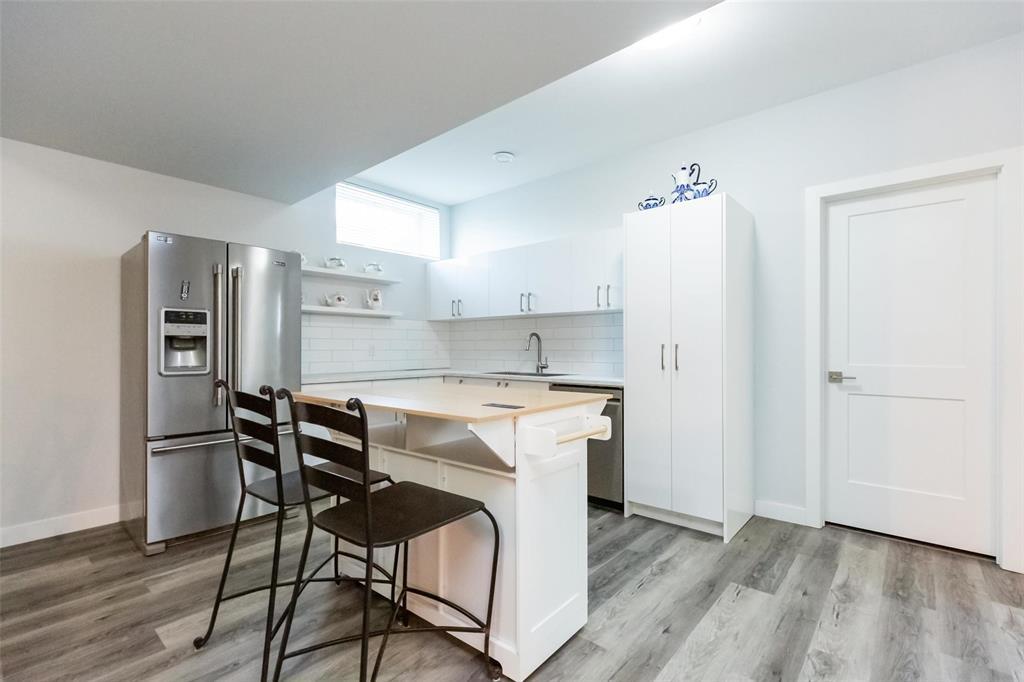 Photo 33 of 183 Valley Brook Road, Winnipeg MB