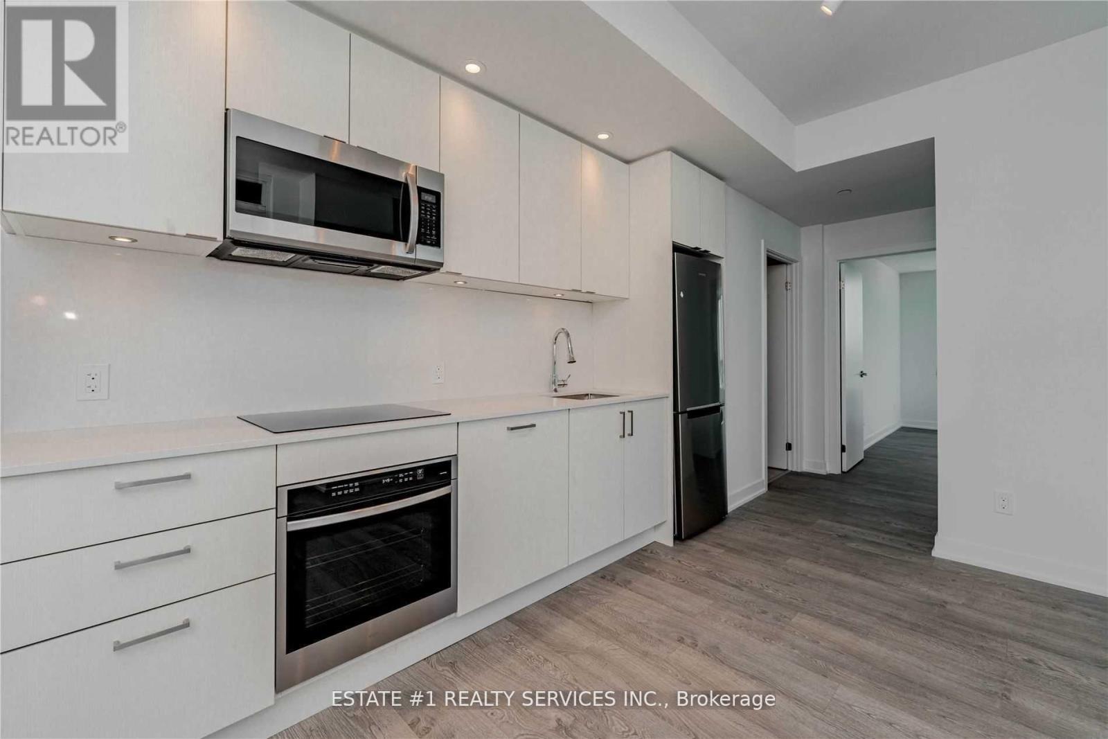 Photo 12 of 2116 1928 Lakeshore Boulevard, Toronto ON