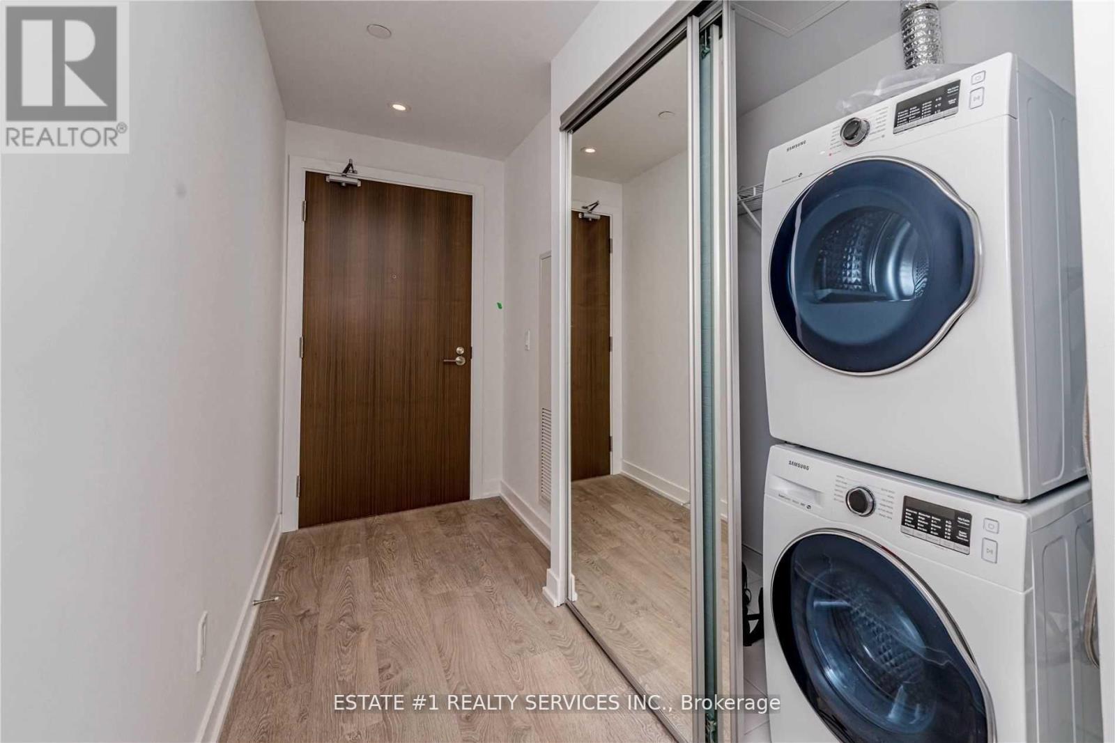 Photo 26 of 2116 1928 Lakeshore Boulevard, Toronto ON