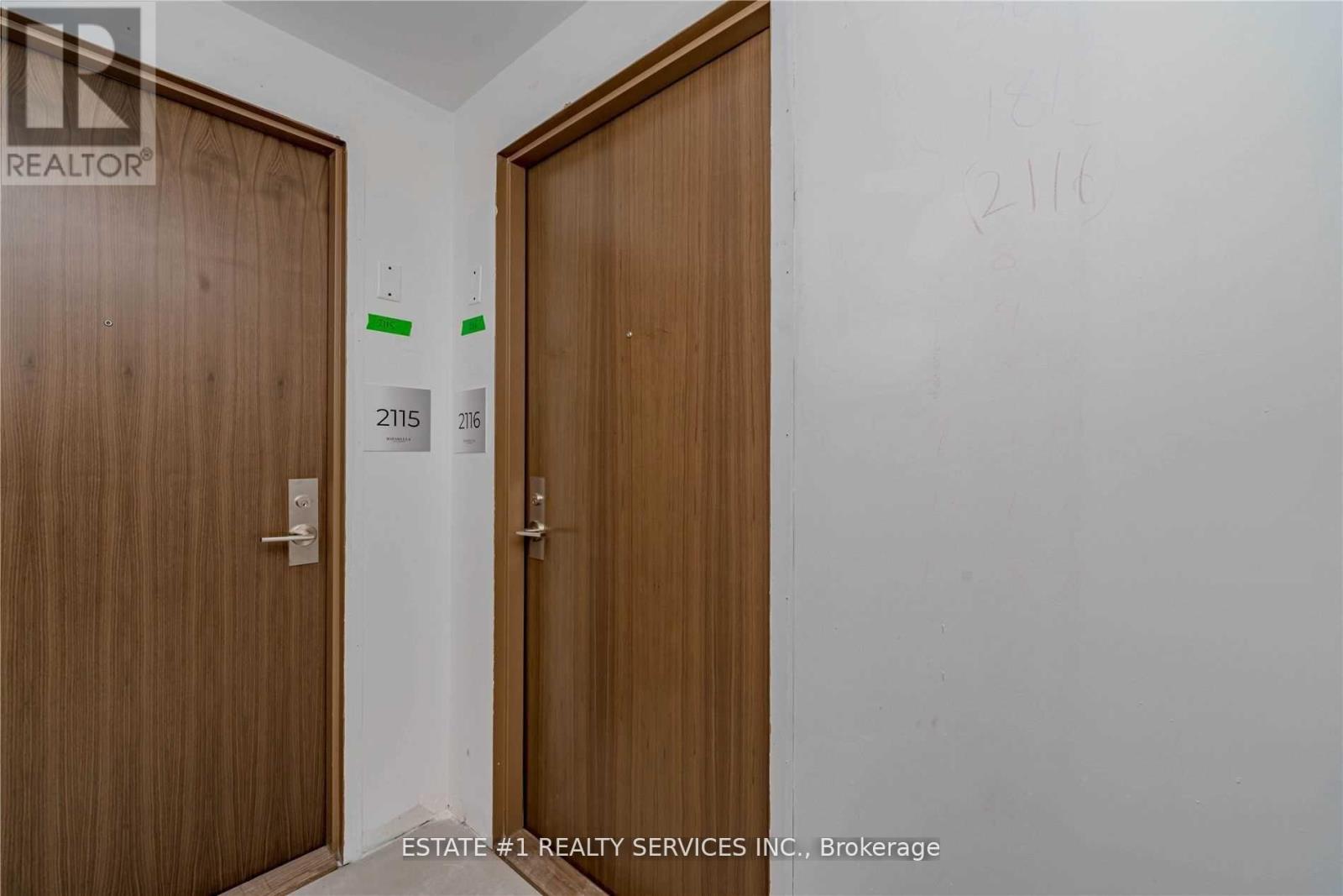 Photo 6 of 2116 1928 Lakeshore Boulevard, Toronto ON