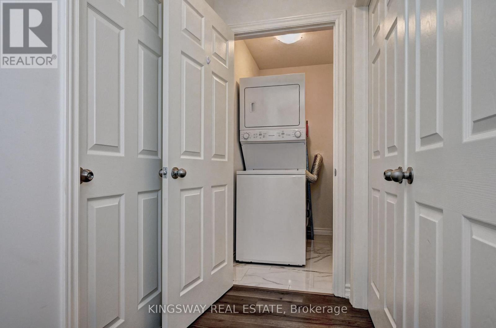 Photo 17 of 7 C 164 Heiman Street, Kitchener ON