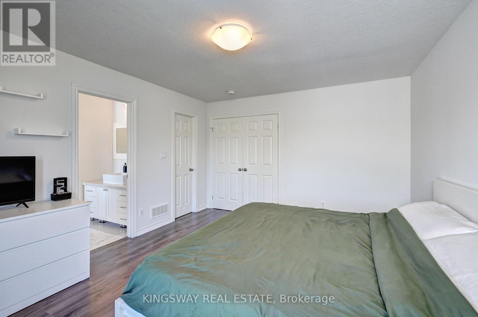 Photo 19 of 7 C 164 Heiman Street, Kitchener ON