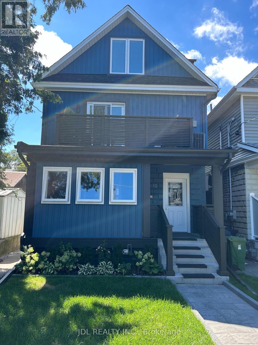 Photo 3 of Entire Bsmt 10 Coleridge Ave Avenue, Toronto ON