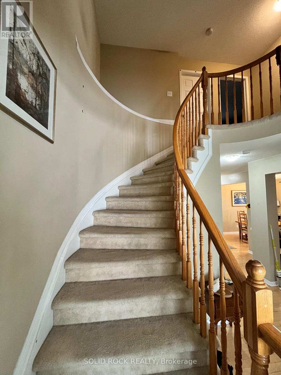 Photo 12 of 409 Amar Lane, Ottawa ON