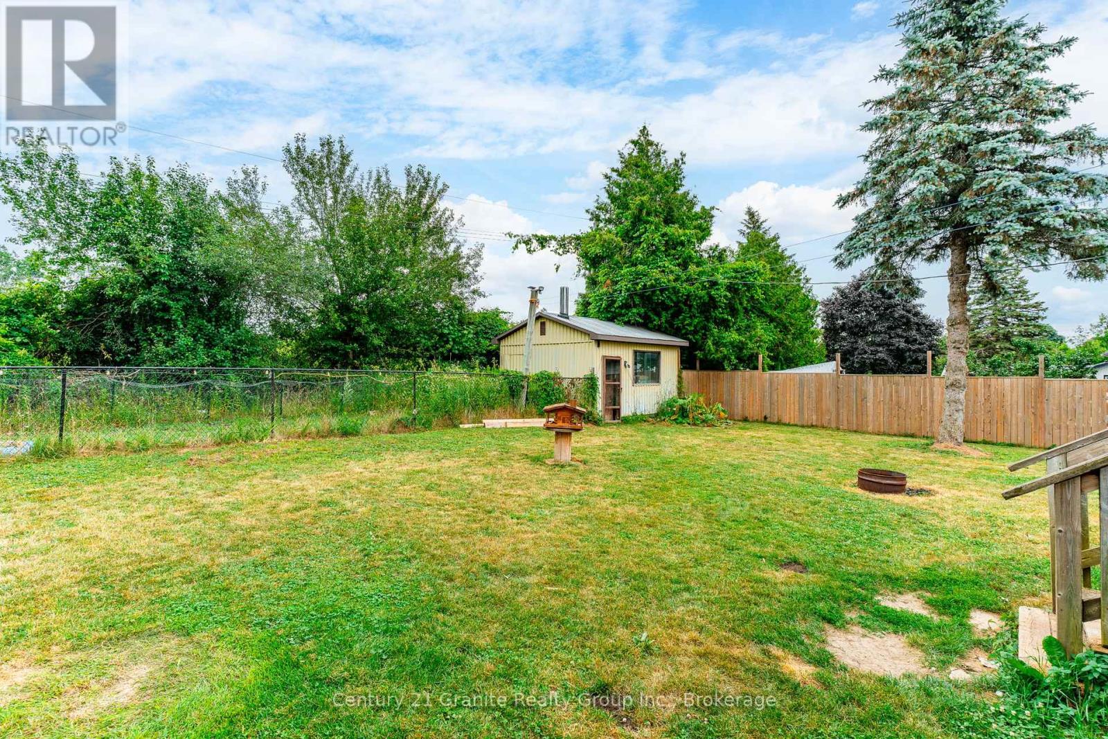 Photo 24 of 32 Cameron Road, Kawartha Lakes ON