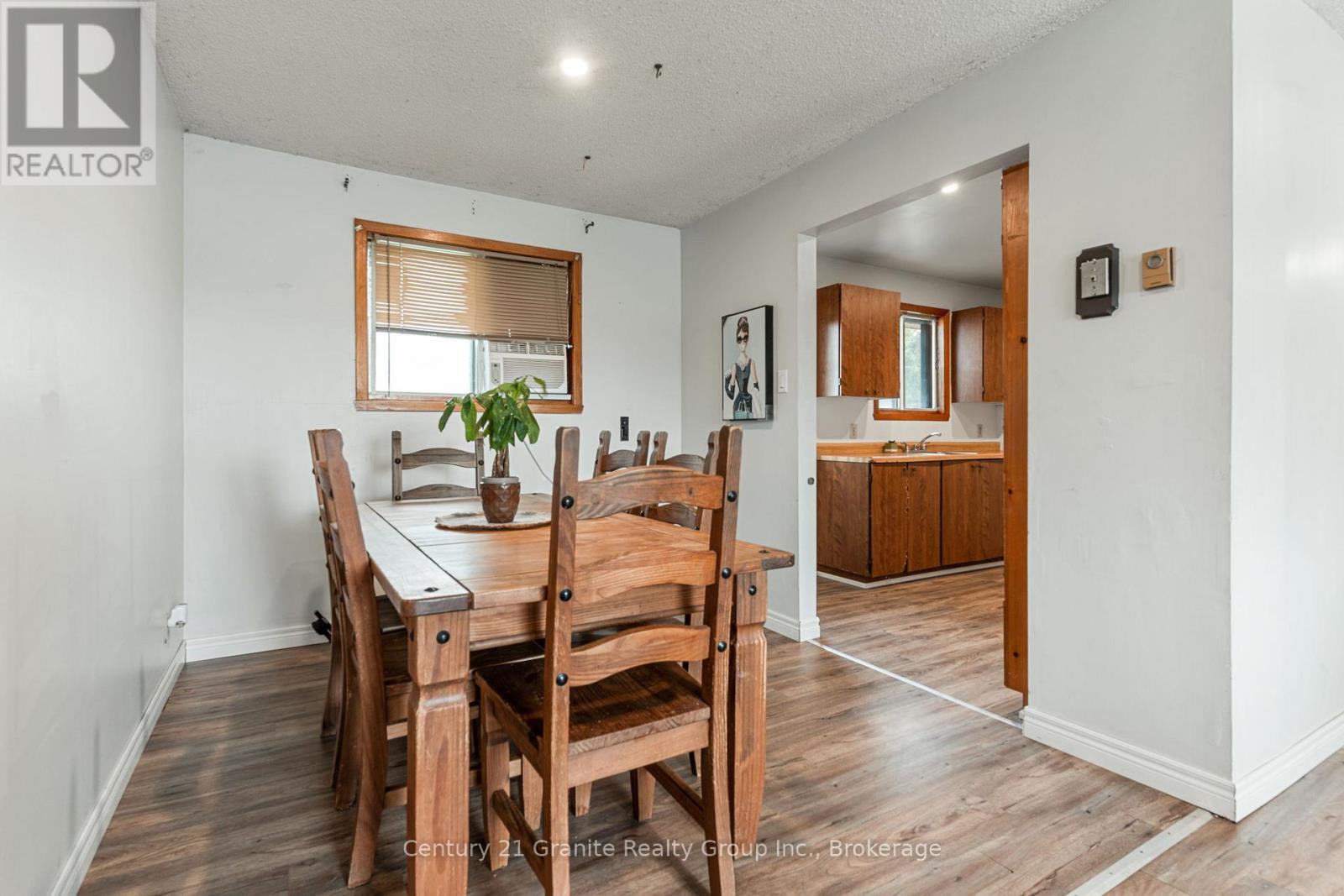 Photo 7 of 32 Cameron Road, Kawartha Lakes ON