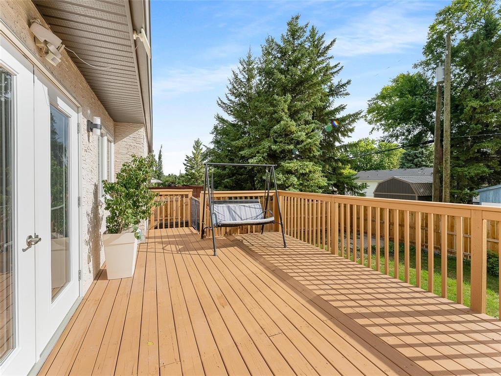 Photo 37 of 38 Woodridge Drive, Beausejour MB