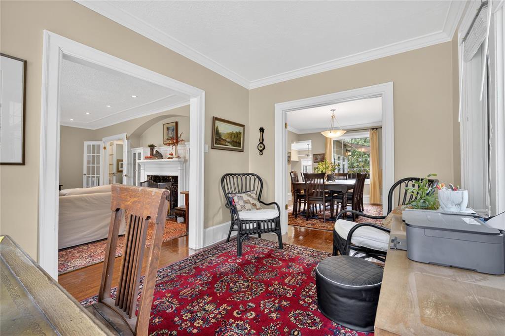 Photo 11 of 229 Lamont Boulevard, Winnipeg MB