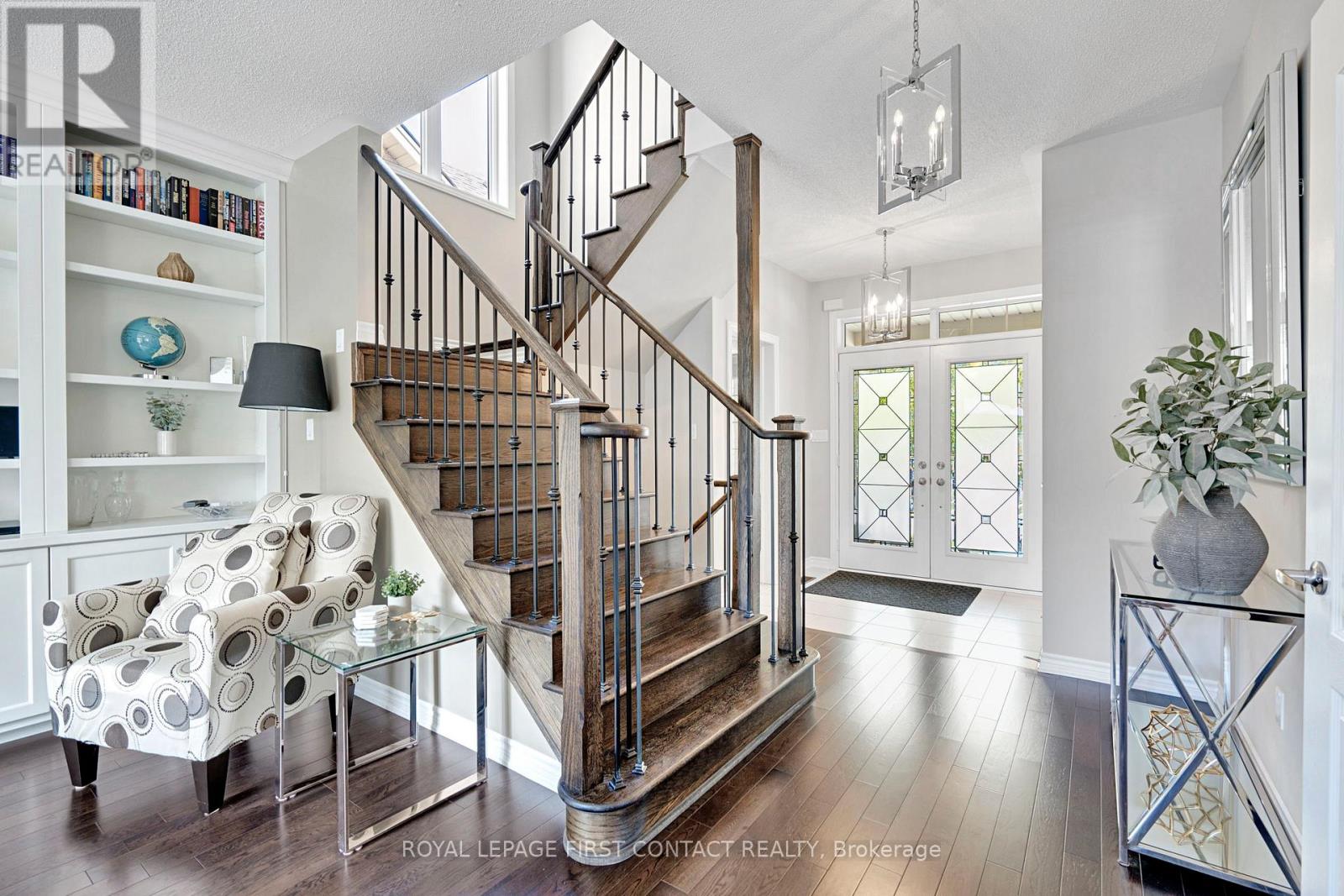 Photo 18 of 45 Cameron Street, Springwater ON