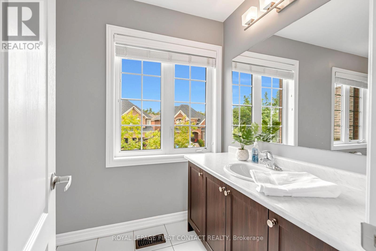Photo 28 of 45 Cameron Street, Springwater ON