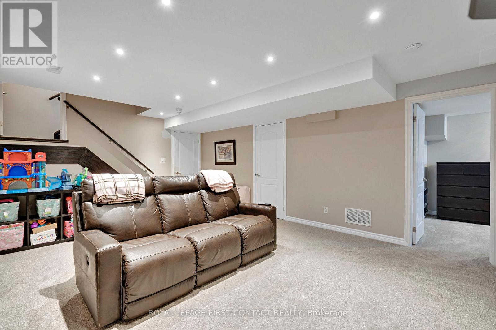 Photo 32 of 45 Cameron Street, Springwater ON