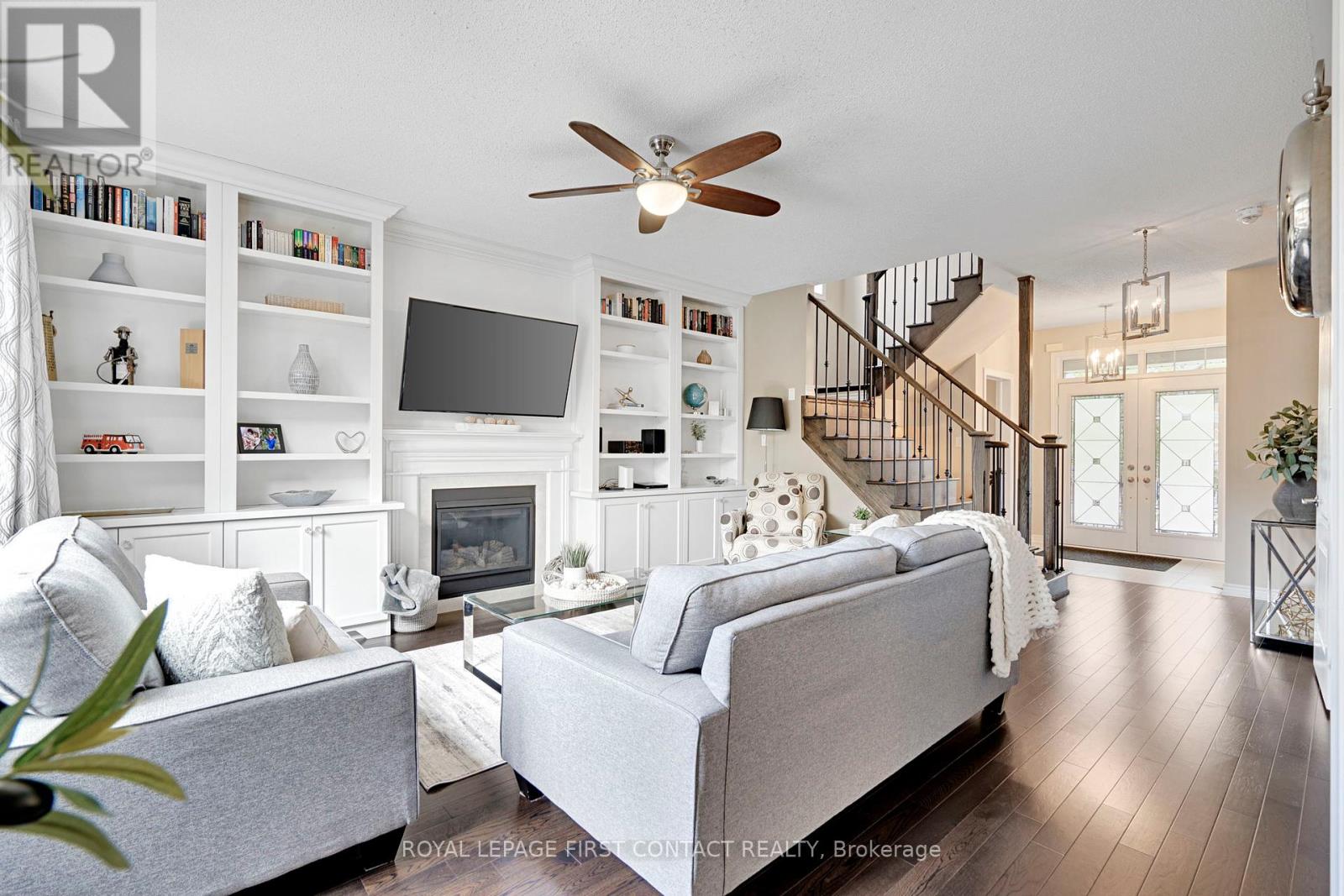 Photo 9 of 45 Cameron Street, Springwater ON