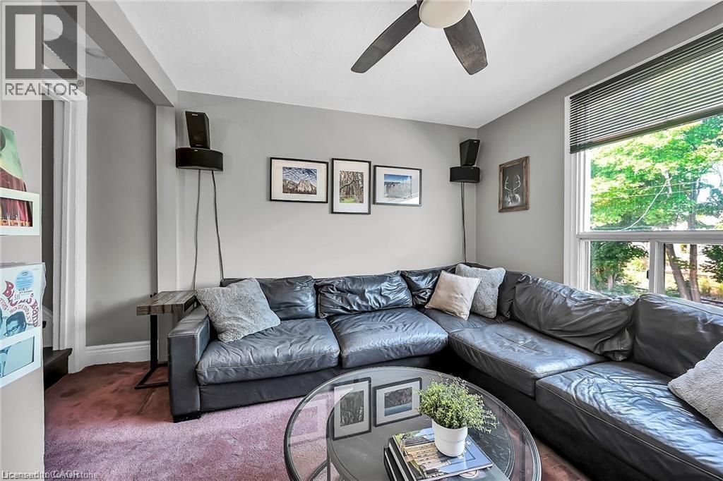 Photo 8 of 49 East Bend Avenue S, Hamilton ON