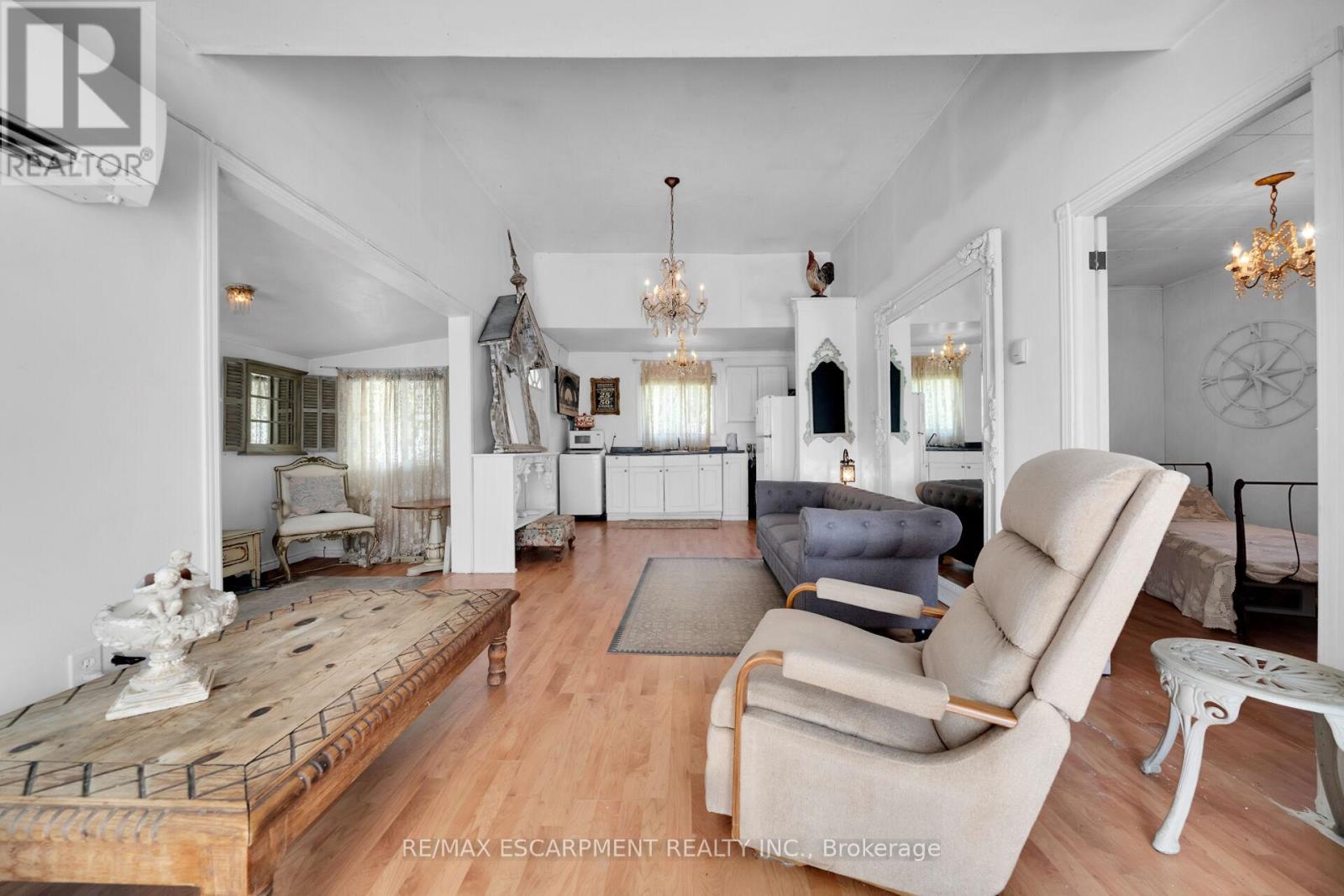 Photo 17 of 976 Lakeshore Road, Haldimand ON