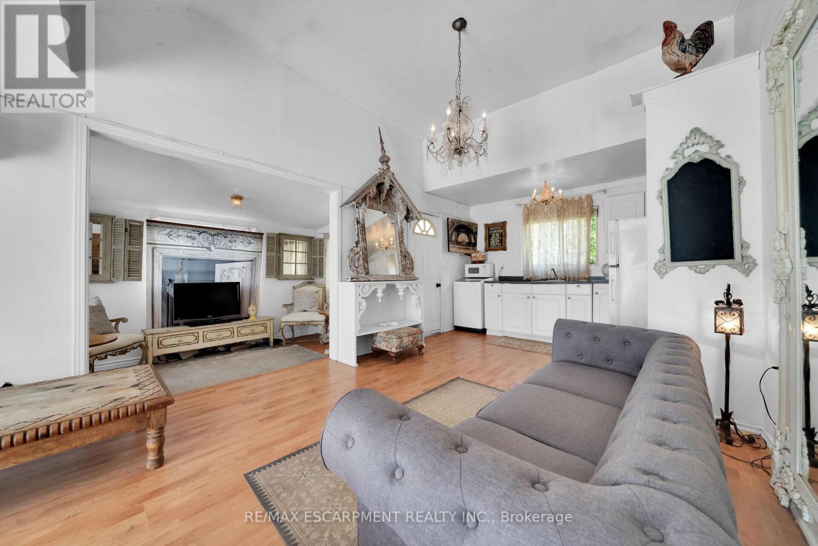 Photo 15 of 976 Lakeshore Road, Haldimand ON