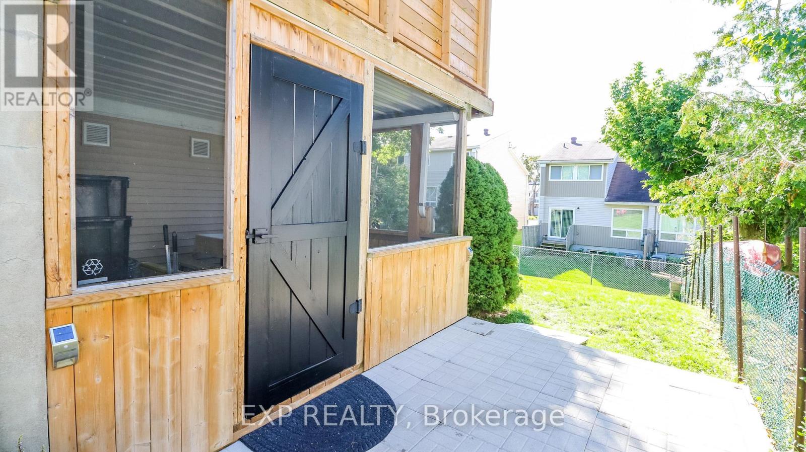 Photo 5 of 173 Shannon Street, Orillia ON