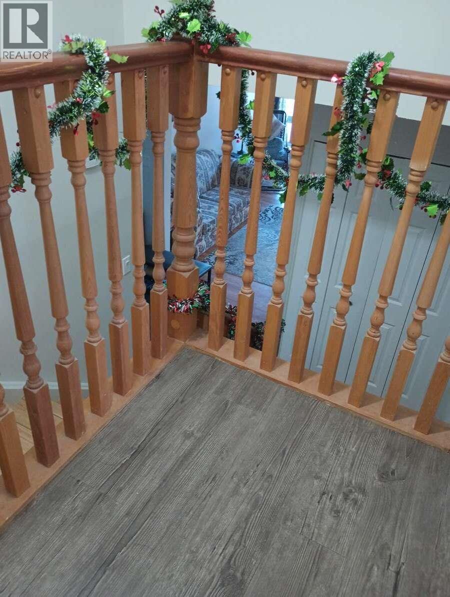 257 CENTENNIAL DRIVE, Mackenzie