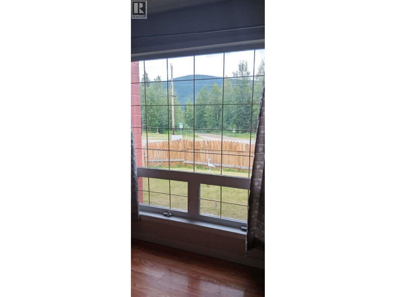 257 CENTENNIAL DRIVE, Mackenzie