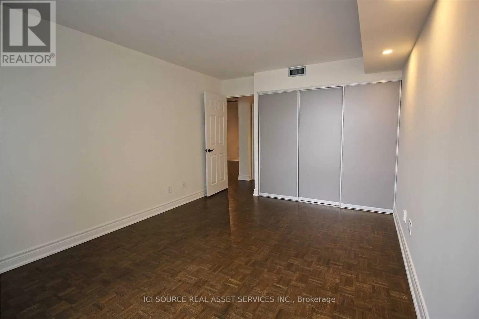 Photo 10 of 701 5795 Yonge Street, Toronto ON