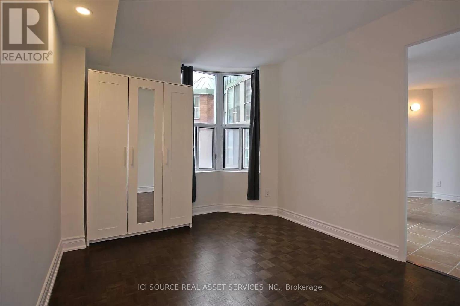 Photo 12 of 701 5795 Yonge Street, Toronto ON