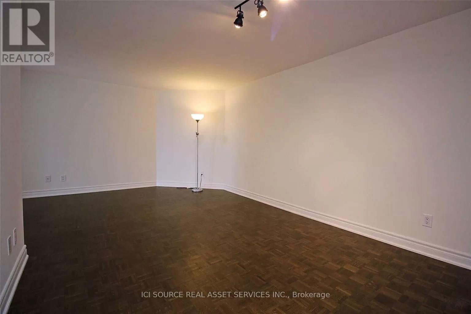 Photo 3 of 701 5795 Yonge Street, Toronto ON