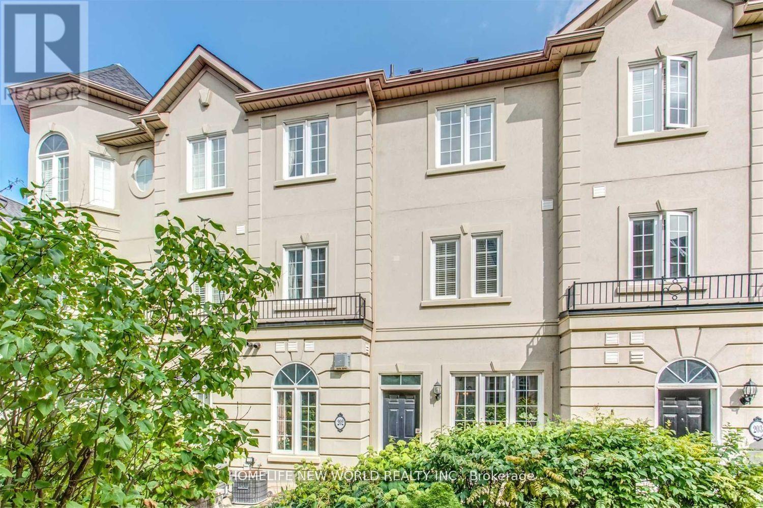 Photo 1 of 204 11 Everson Drive, Toronto ON