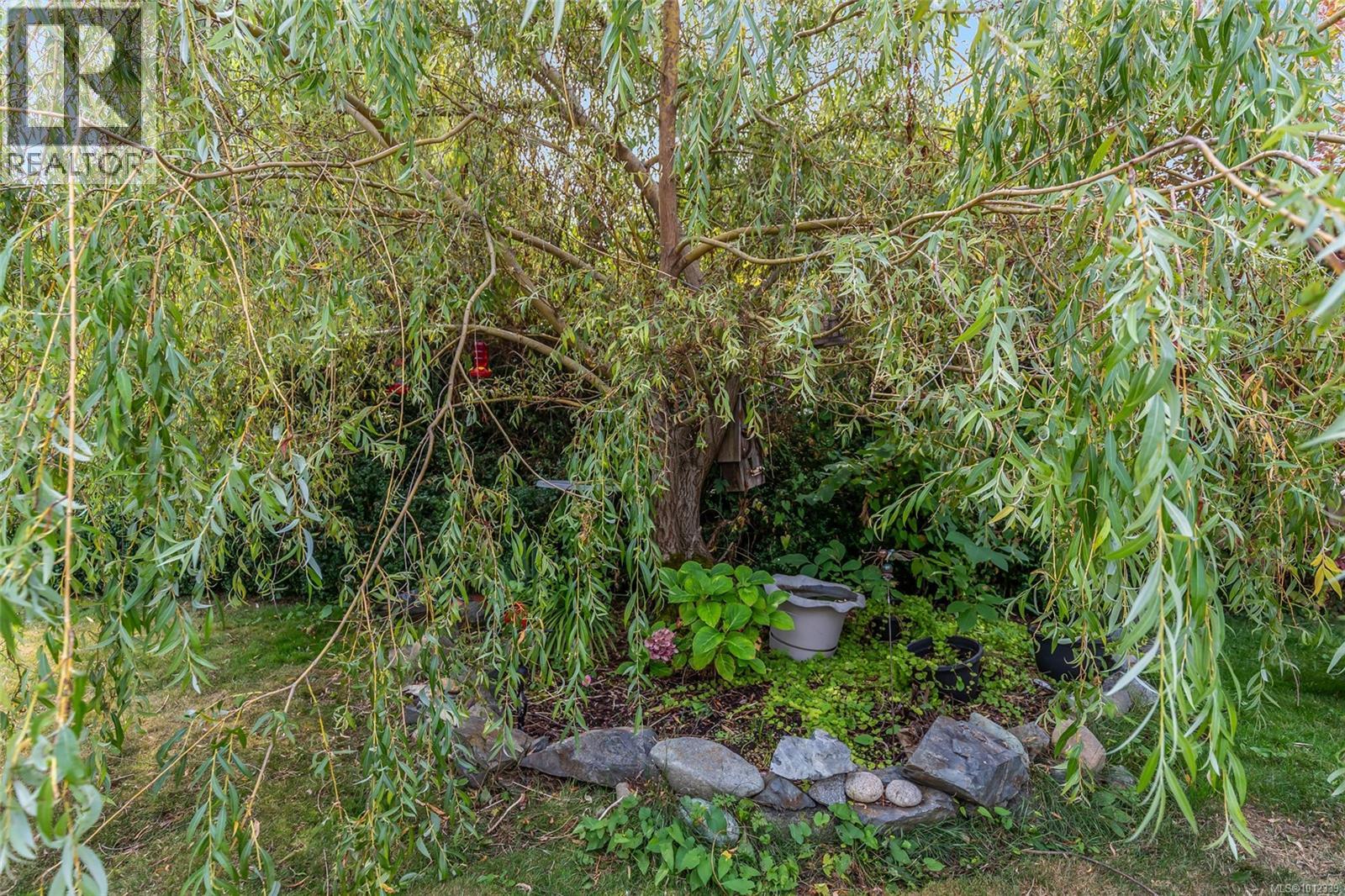 Photo 39 of 228 Potlatch St, Parksville BC