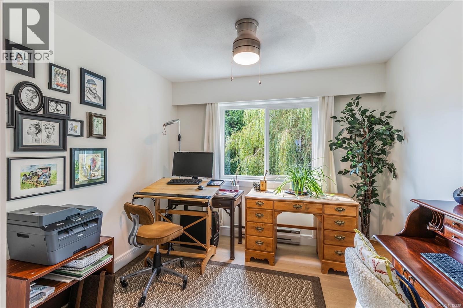 Photo 10 of 228 Potlatch St, Parksville BC