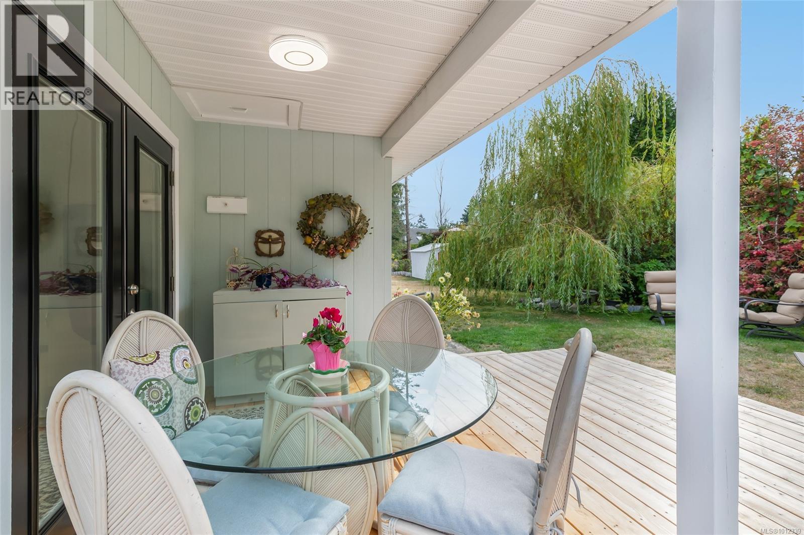 Photo 36 of 228 Potlatch St, Parksville BC