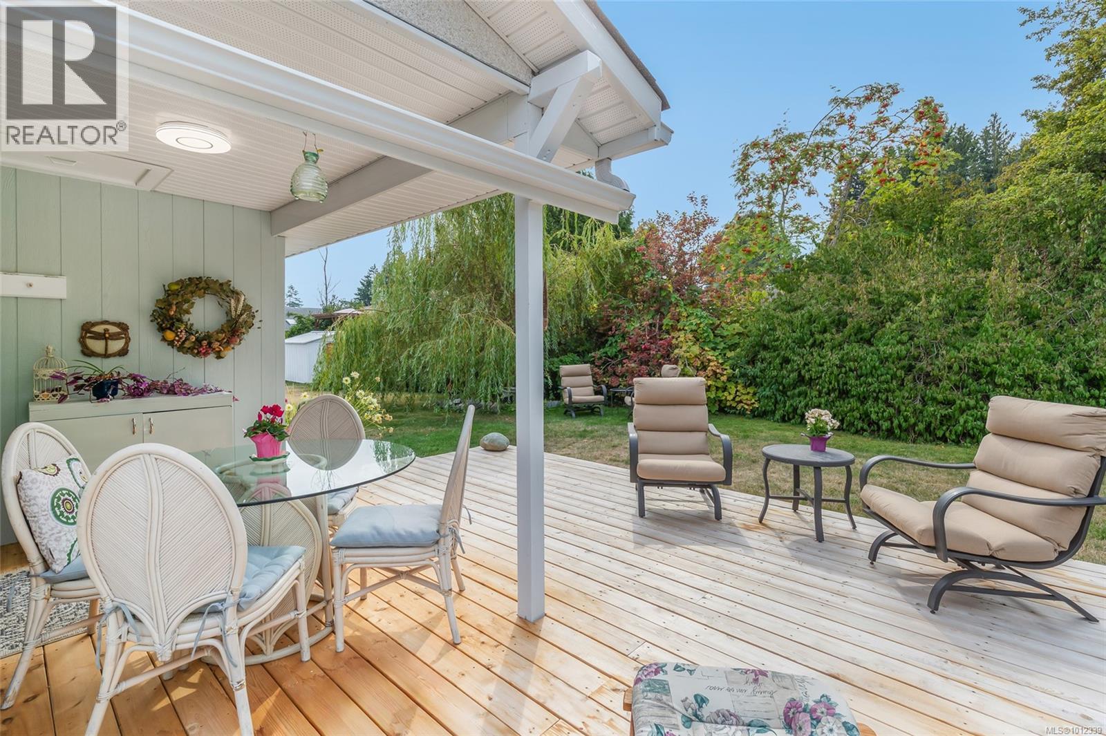 Photo 7 of 228 Potlatch St, Parksville BC
