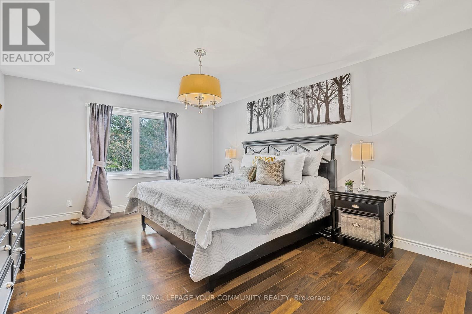 Photo 19 of 1189 Kingdale Road, Newmarket ON