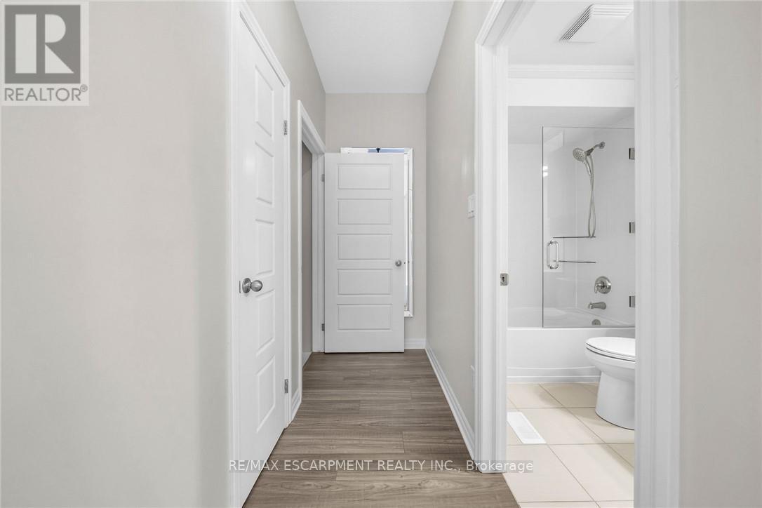 Photo 22 of 25 70 Plains Road W, Burlington ON