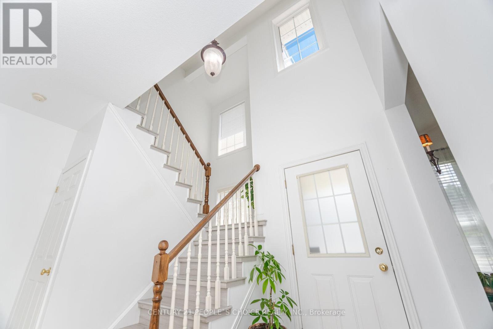 Photo 8 of 17 1448 Niagara Stone Road, Niagaraonthelake ON