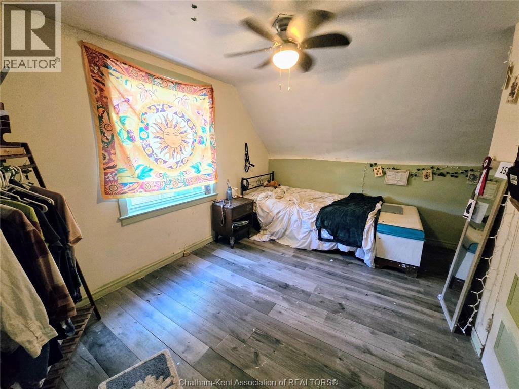 Photo 14 of 74 Sunnyside Avenue, Chatham ON