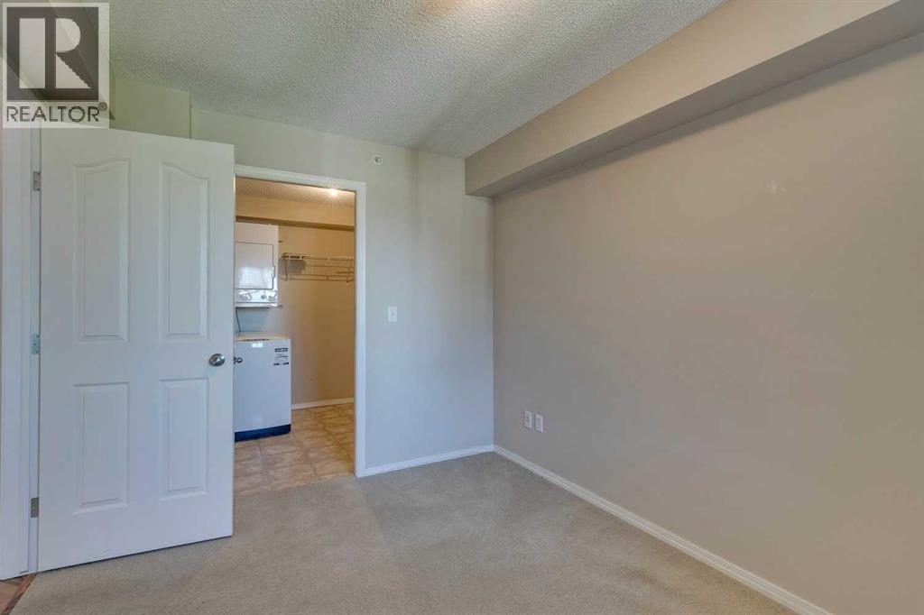 Photo 12 of 1413 60 Panatella Street Nw, Calgary AB
